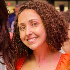 Meet your Posher, Ana flavia